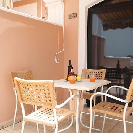 Apartment With Terrace On The Seafront In Playa Fanabe 阿德耶 外观 照片