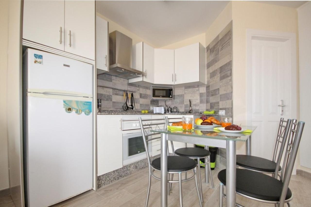 Apartment With Terrace On The Seafront In Playa Fanabe 阿德耶 外观 照片