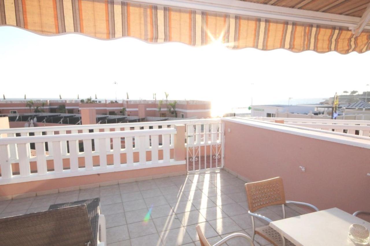Apartment With Terrace On The Seafront In Playa Fanabe 阿德耶 外观 照片